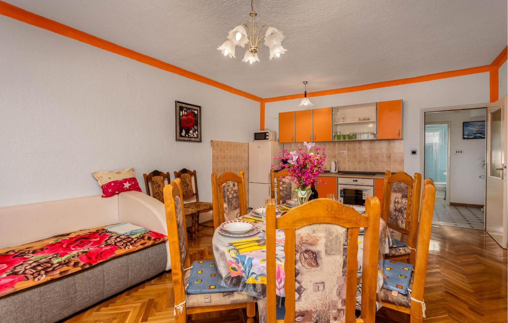 Awesome Apartment In Senj With Kitchen Extérieur photo